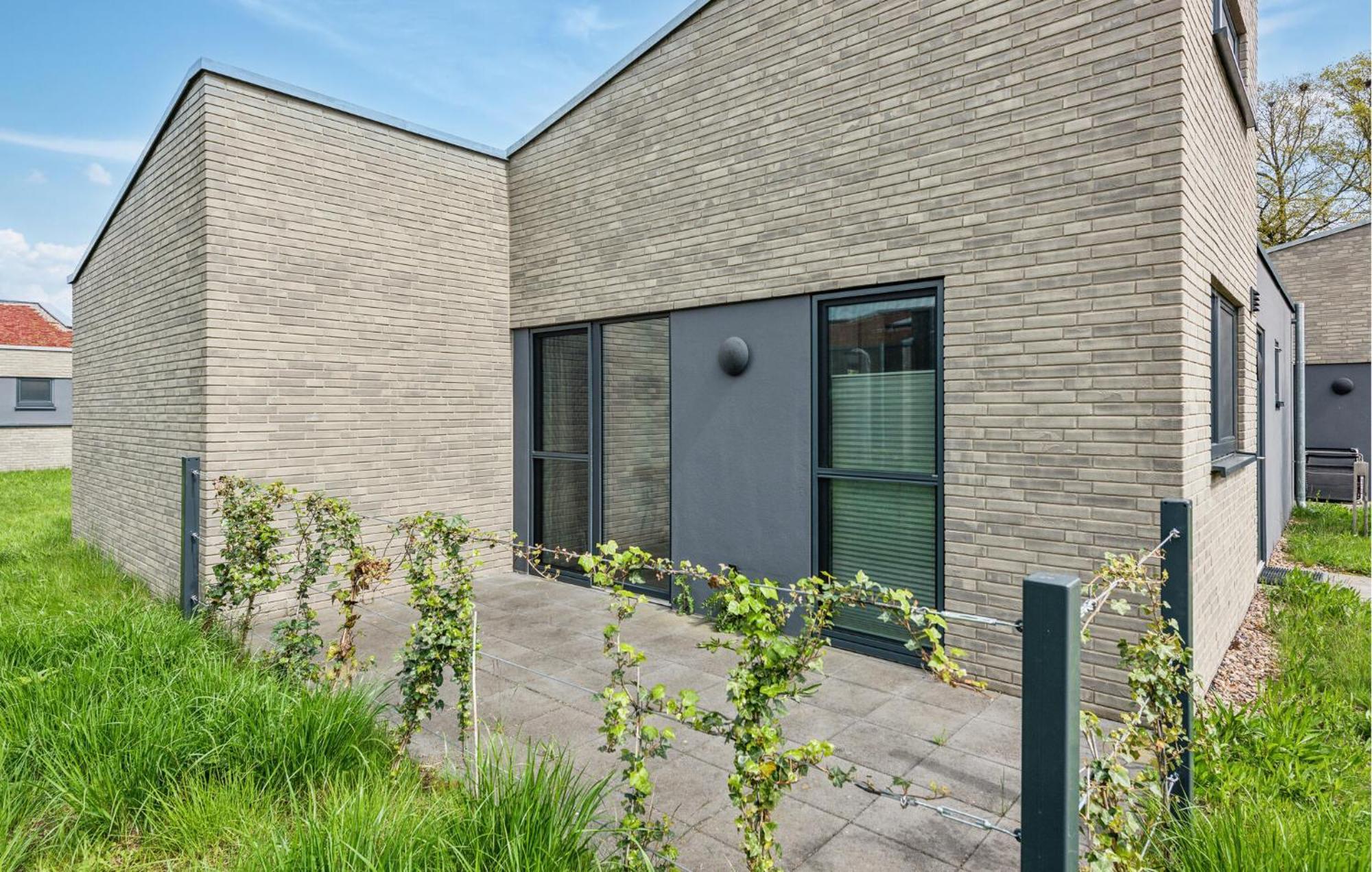 Nice Home In Lembruch-Duemmer See With Sauna Luaran gambar